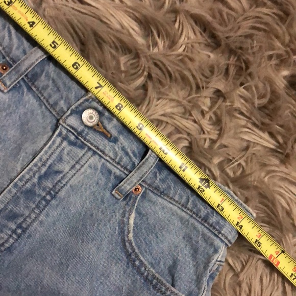 GAP Wmns Sz 2-High Rise Slouchy Straight-Raw Hem-Button Fly-Light Wash-EUC - Picture 10 of 14